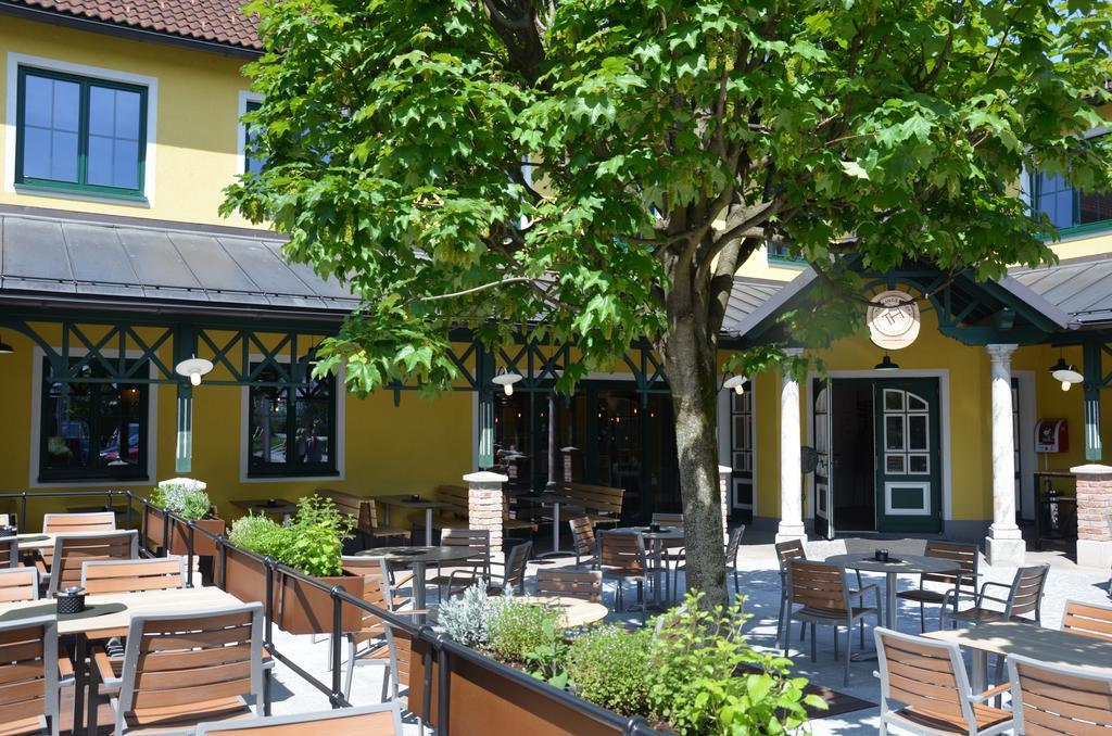 Thalinger Hof Hotell Kronstorf Eksteriør bilde